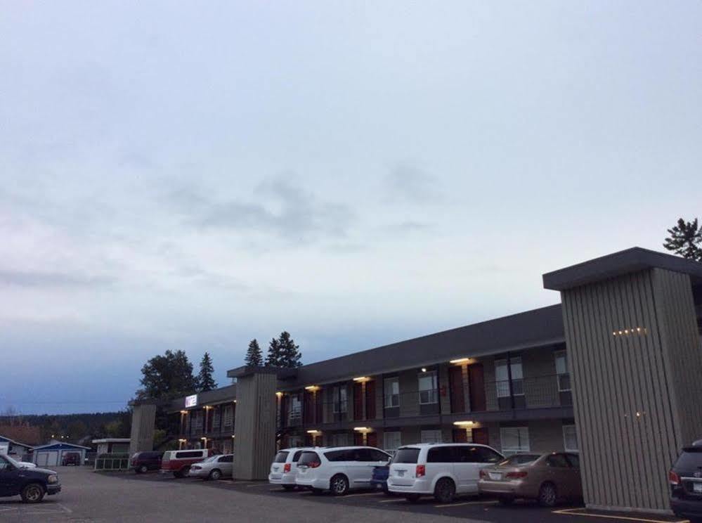 Prince Motel Prince George Bagian luar foto